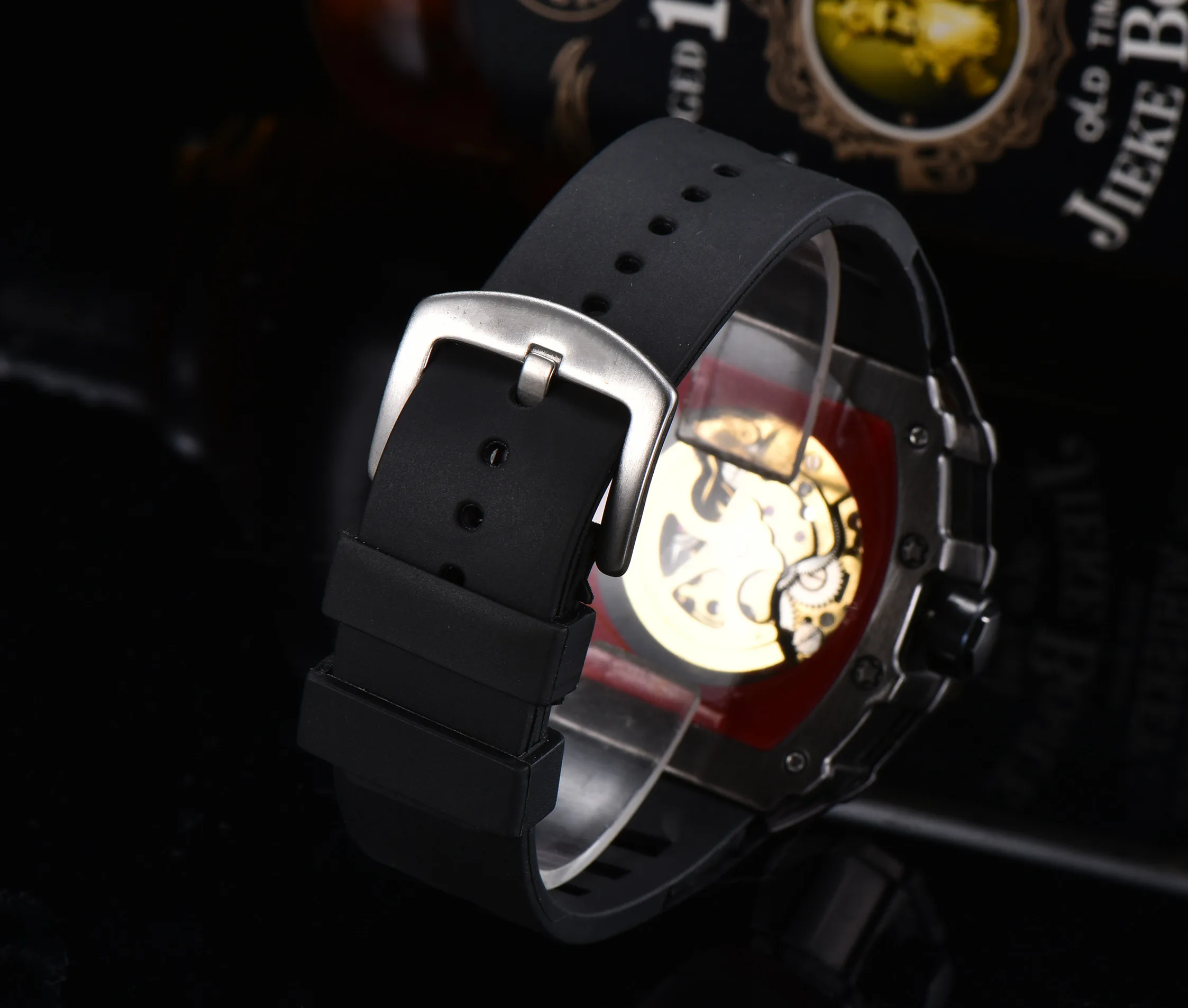 Watch automatic mechanical Watches Mens Hollow Out Wrist Fashion Wristwatches for Men Personality Ghost Head Tonneau Shape New
Watch automatic mechanical Watches Mens Hollow Out Wrist Fashion Wristwatches for Men Personality Ghost Head Tonneau Shape New