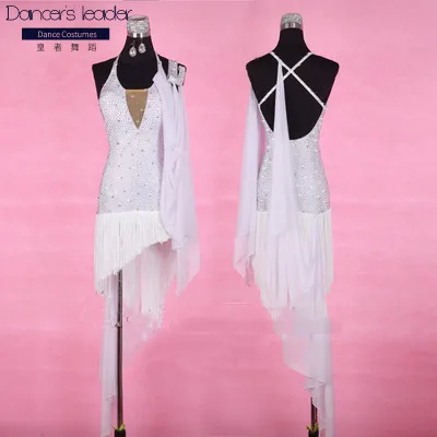 New high-end Latin dance competition uniforms with rhinestones, irregular tassel skirts, elegant costumes, performance costumes
New high-end Latin dance competition uniforms with rhinestones, irregular tassel skirts, elegant costumes, performance costumes