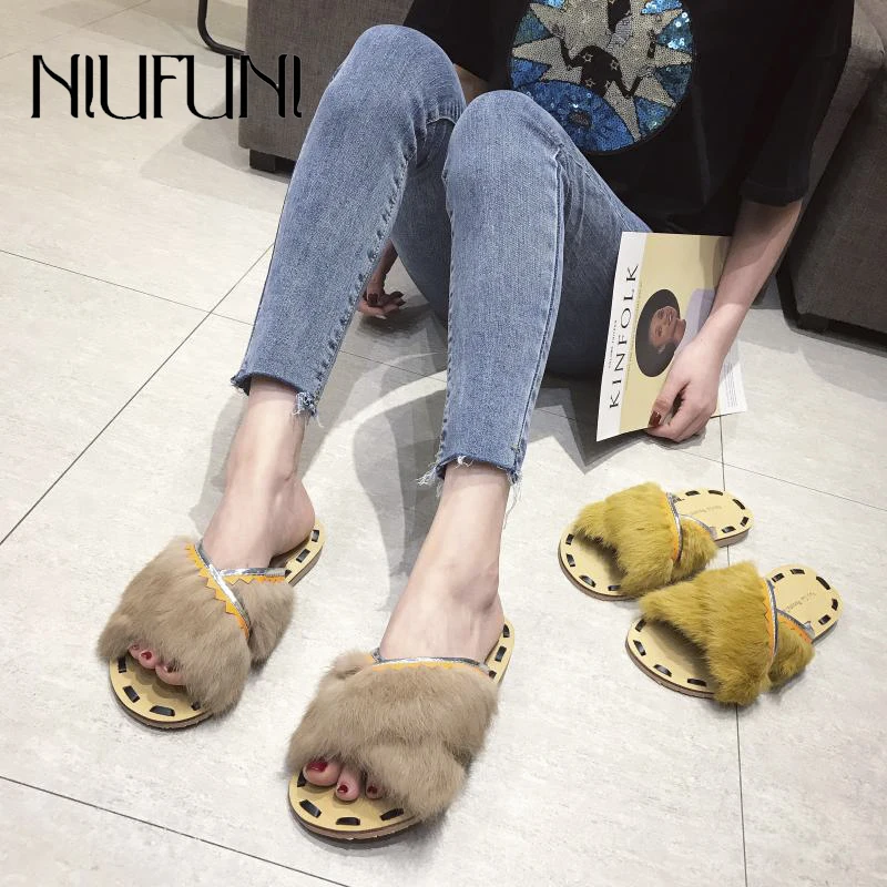 Peep Toe Fur Slippers Woman Fashion Solid Color Women Slippers Casual Shallow Flat Shoes NIUFUNI Winter Slides Shoes For Women 
Peep Toe Fur Slippers Woman Fashion Solid Color Women Slippers Casual Shallow Flat Shoes NIUFUNI Winter Slides Shoes For Women