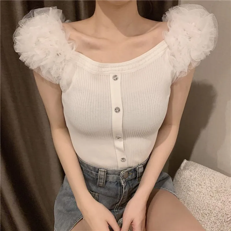 Summer Women T Shirts Short Sleeve Slim Stretch T-Shirts Lace Design Solid Print Casual Tee Top
Summer Women T Shirts Short Sleeve Slim Stretch T-Shirts Lace Design Solid Print Casual Tee Top