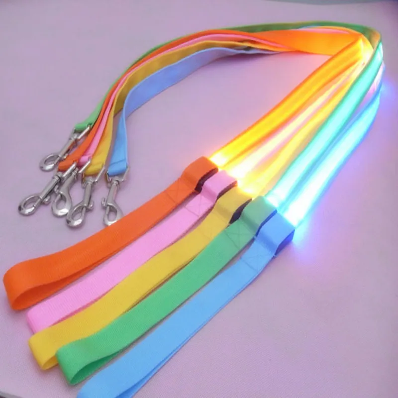 Nylon LED Light Up Dog Leash Night Safety LED Flashing Glow In Dark Dog Collar Pet Supplies Cat Drawing Small Lead LED Dog Leash
Nylon LED Light Up Dog Leash Night Safety LED Flashing Glow In Dark Dog Collar Pet Supplies Cat Drawing Small Lead LED Dog Leash
