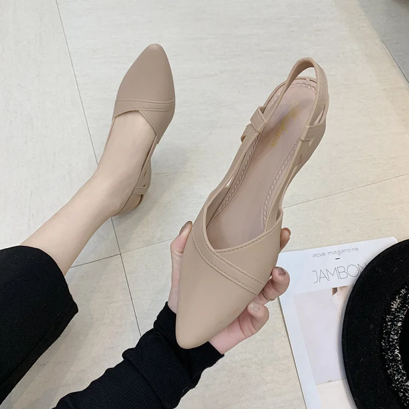 2021 summer new flat shoes apricot classic large size pointed toe comfortable shoe walking spring shoes for women size 36-40
2021 summer new flat shoes apricot classic large size pointed toe comfortable shoe walking spring shoes for women size 36-40