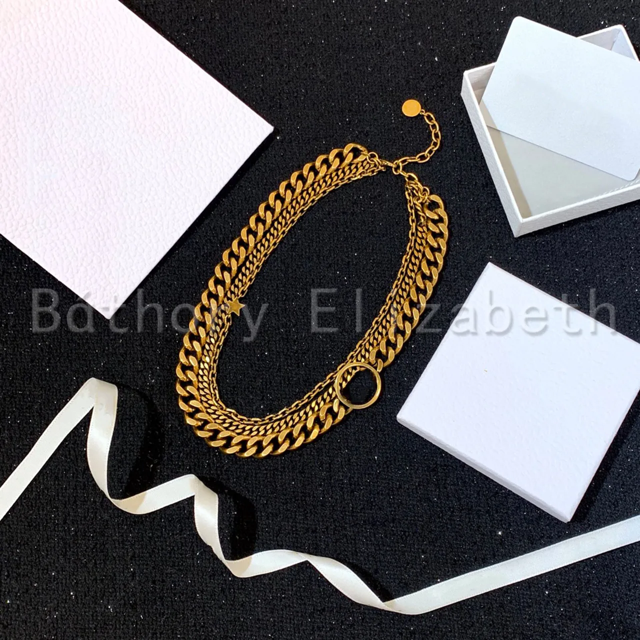 Báthory Elizabeth Hot Vintage Metal Multi Layer Necklace Bracelet Set For Women Dresses Accessories Luxury Ladies Jewelry Gift
Báthory Elizabeth Hot Vintage Metal Multi Layer Necklace Bracelet Set For Women Dresses Accessories Luxury Ladies Jewelry Gift