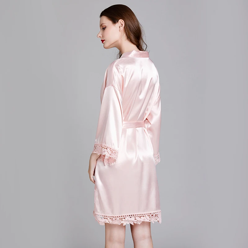 Bride Bridesmaid Robe Wedding Gift Bathrobe kimono satin Spring and Summer Plus Size robes home suit for women
Bride Bridesmaid Robe Wedding Gift Bathrobe kimono satin Spring and Summer Plus Size robes home suit for women
