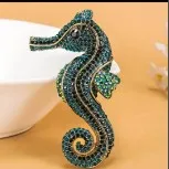 9.5*5cm Gold-Tone Lovely Green Crystal Rhinestone Sea Horse Brooch Pin Pendant ,Rhinestone Crystal Brooch for Wedding Bouquet
9.5*5cm Gold-Tone Lovely Green Crystal Rhinestone Sea Horse Brooch Pin Pendant ,Rhinestone Crystal Brooch for Wedding Bouquet