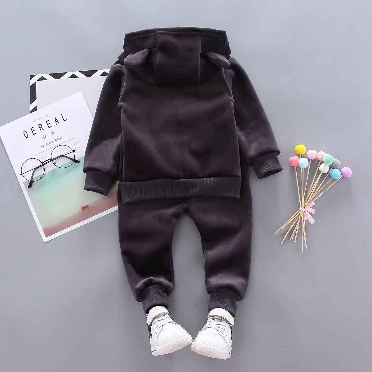 Autumn Winter Kids Fashion Clothes Baby Boy Girls Cartoon Clothing Children Hooded Jacket T Shirt Pants Toddler Casual Tracksuit
Autumn Winter Kids Fashion Clothes Baby Boy Girls Cartoon Clothing Children Hooded Jacket T Shirt Pants Toddler Casual Tracksuit