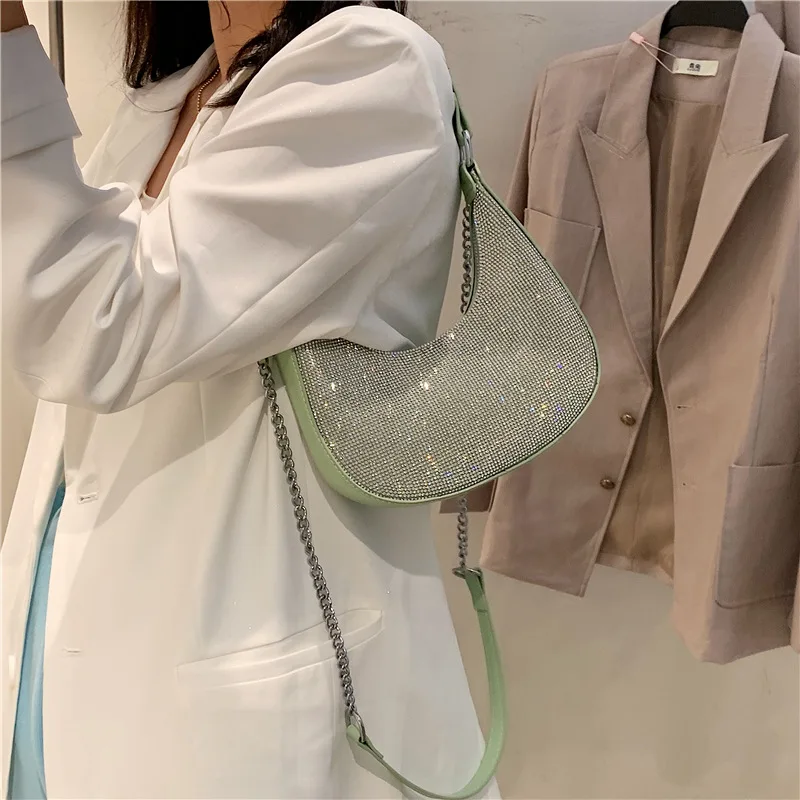 Summer New Sparkling Diamond Handbags Luxury Crystal Chic Designer Mujer Crossbody Purse 2021 Ins Fashion Female Messenger Bolsa
Summer New Sparkling Diamond Handbags Luxury Crystal Chic Designer Mujer Crossbody Purse 2021 Ins Fashion Female Messenger Bolsa