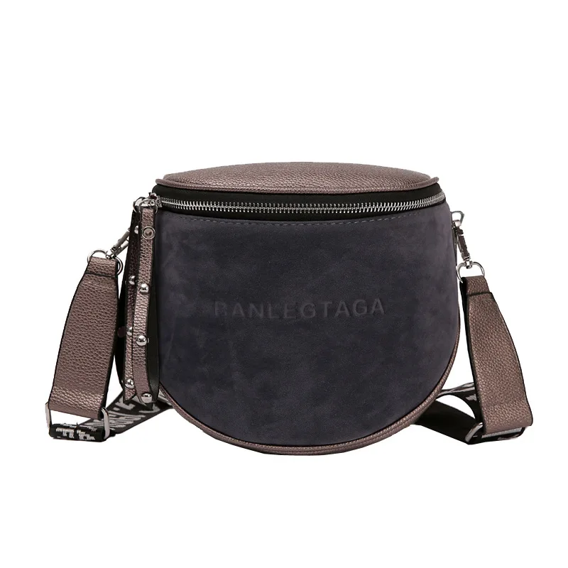 Fashion Women Small vintage Lady Semicircle Saddle Shouder Bag Bucket Bags Crossbody Tote Bag Females casual Bag
Fashion Women Small vintage Lady Semicircle Saddle Shouder Bag Bucket Bags Crossbody Tote Bag Females casual Bag