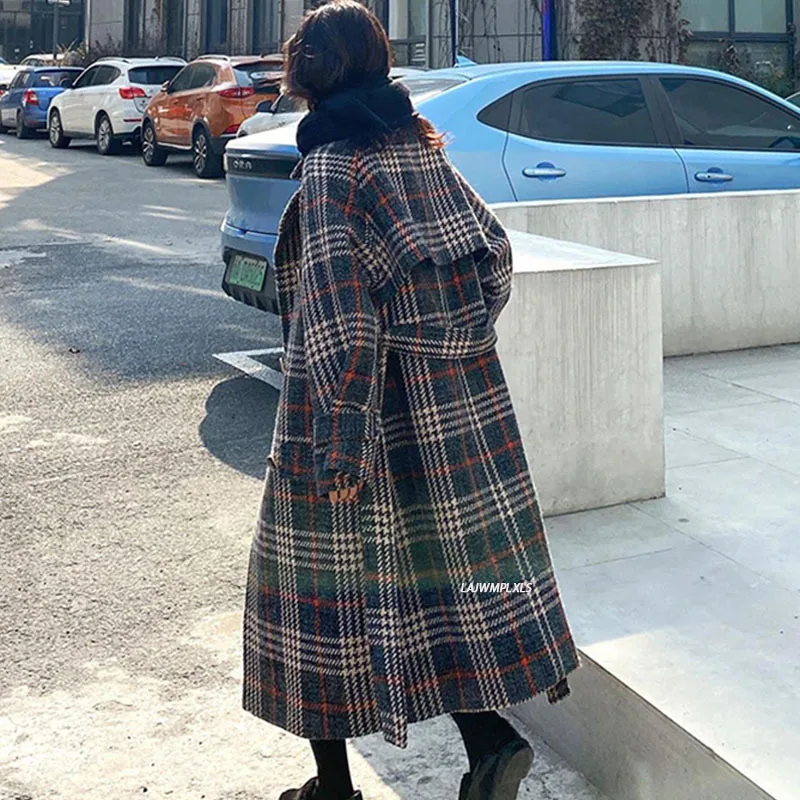2021 New Autumn Winter Turn-down Collar Vintage Plaid Over The Knee Streetwear Hit Color Thick warm Women Woolen Coat NZ43
2021 New Autumn Winter Turn-down Collar Vintage Plaid Over The Knee Streetwear Hit Color Thick warm Women Woolen Coat NZ43