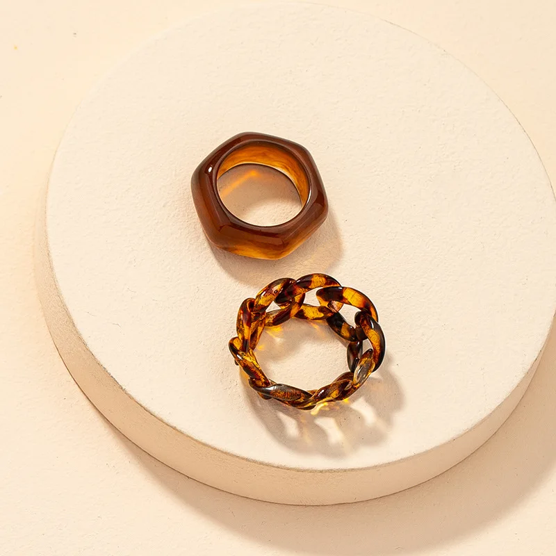 2Pcs Acrylic Rings Set Female Cute Romantic Color Resin Personality Round Index Finger Ring For Women Fashion Wedding Jewelry
2Pcs Acrylic Rings Set Female Cute Romantic Color Resin Personality Round Index Finger Ring For Women Fashion Wedding Jewelry