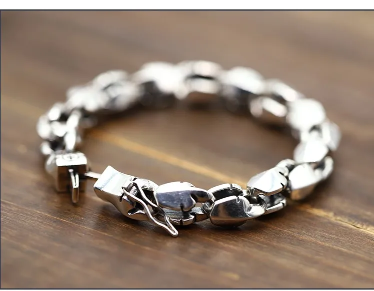 Genuine Thai Silver Bracelet Personalized Glossy 7mm 925 Sterling Silver Bracelet Free Shipping
Genuine Thai Silver Bracelet Personalized Glossy 7mm 925 Sterling Silver Bracelet Free Shipping