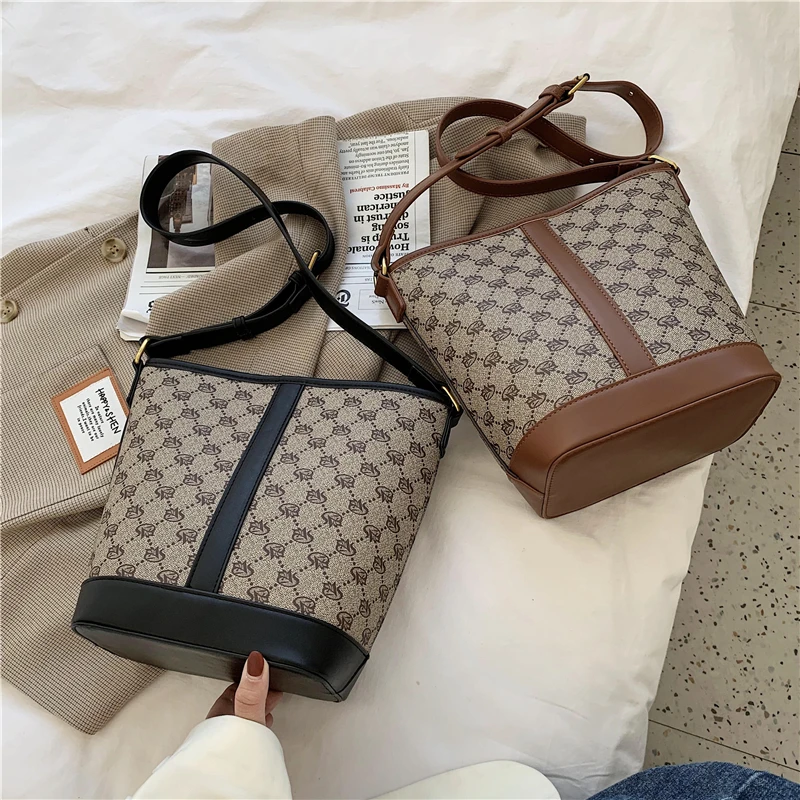 2021 Bucket Bags Woman Shoulder Bags Female Leather Messenger Bag Bolsa Feminina Luxury Brand Bag for Women PU Leather Handbags
2021 Bucket Bags Woman Shoulder Bags Female Leather Messenger Bag Bolsa Feminina Luxury Brand Bag for Women PU Leather Handbags