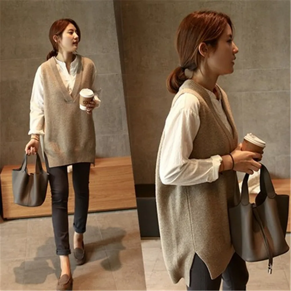 New V neck Girls Pullover vest sweater Autumn Winter short Knitted Women Sweaters vest Sleeveless Warm Sweater Casual oversize
New V neck Girls Pullover vest sweater Autumn Winter short Knitted Women Sweaters vest Sleeveless Warm Sweater Casual oversize