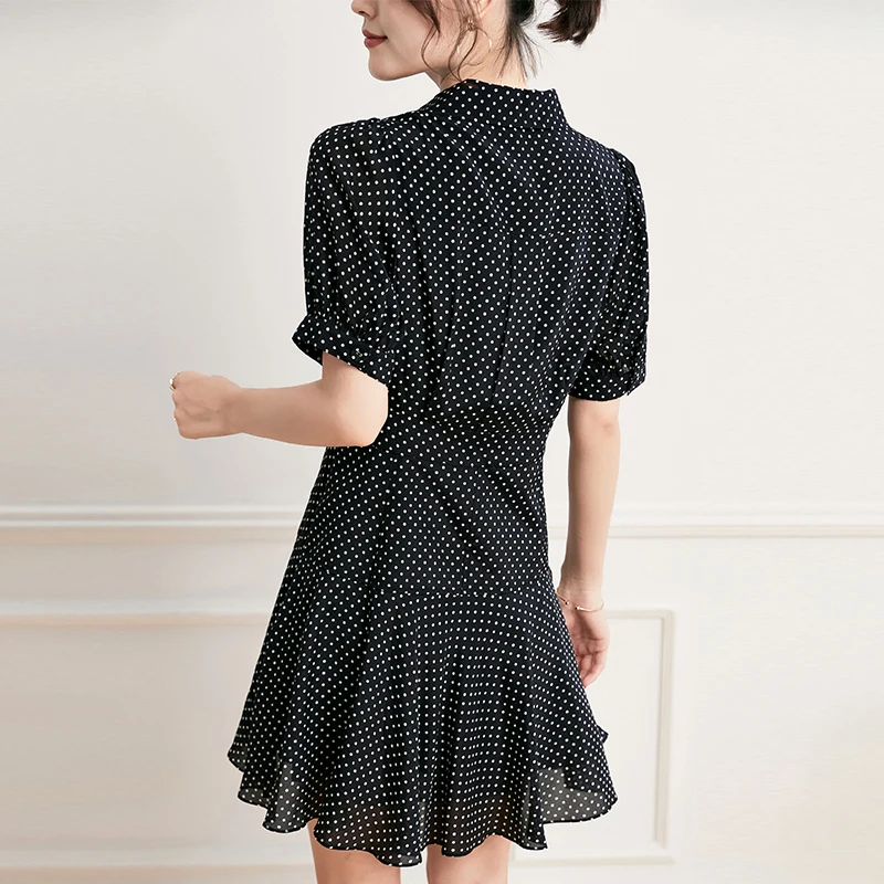 100% Natural Silk Women's Dresses Notched Collar Short Sleeves Polka Dots Printed Elegant Fashion Dress Vestidos
100% Natural Silk Women's Dresses Notched Collar Short Sleeves Polka Dots Printed Elegant Fashion Dress Vestidos