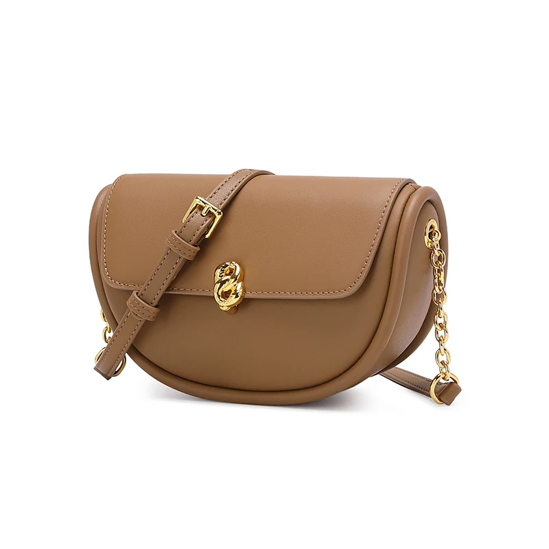 Women's Bag 2022 Fashion New Genuine Leather Cowhid Ladies Designer Handbags Semicircle Saddle Bag Chain Bags Shoulder Messenger
Women's Bag 2022 Fashion New Genuine Leather Cowhid Ladies Designer Handbags Semicircle Saddle Bag Chain Bags Shoulder Messenger