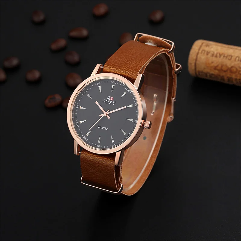 SOXY Brand New Fashion Watches Men Good Quality Luxury Classic Leather Straps Black Dial Quartz Wristwatch For Man reloj hombre
SOXY Brand New Fashion Watches Men Good Quality Luxury Classic Leather Straps Black Dial Quartz Wristwatch For Man reloj hombre