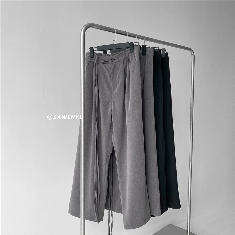 Belt Wide Leg Pants Men's Fashion Gray Black Casual Pants Men Trousers Korean Loose Straight Suit Pants Mens Dress Pants M-2XL
Belt Wide Leg Pants Men's Fashion Gray Black Casual Pants Men Trousers Korean Loose Straight Suit Pants Mens Dress Pants M-2XL