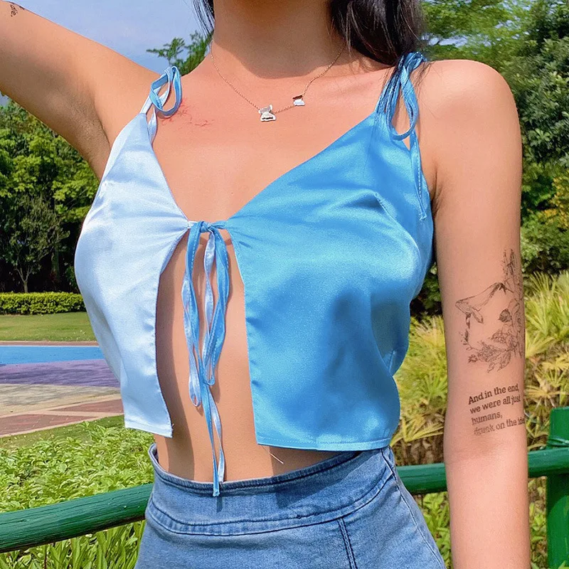 Casual Bandage Patchwork Sling Top Summer Clothes for Women Sexy Blue Crop Tops Fashion Satin V-neck Sleeveless Short Tank Tops
Casual Bandage Patchwork Sling Top Summer Clothes for Women Sexy Blue Crop Tops Fashion Satin V-neck Sleeveless Short Tank Tops
