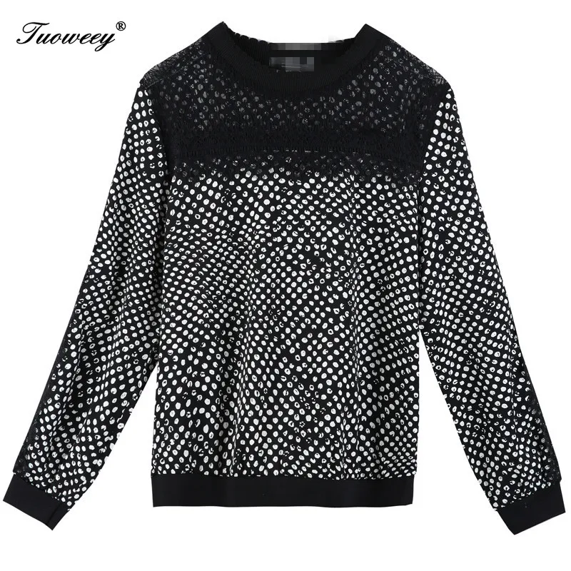 Oversize Polka Dot T Shirt Women Plus Size 2020 autumn Big Size Tee Shirt Female Vintage hollow out Linen T-Shirts Thin 4XL
Oversize Polka Dot T Shirt Women Plus Size 2020 autumn Big Size Tee Shirt Female Vintage hollow out Linen T-Shirts Thin 4XL