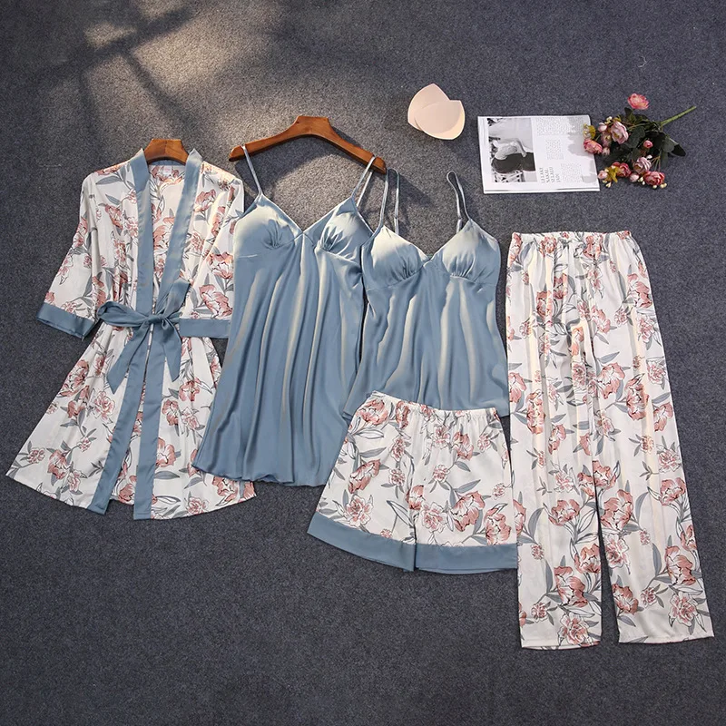 2020 Winter Autumn Women Satin Pyjama Set Sexy Silk Pajamas Sleepwear Night Suits Soft Nightwear Home Clothes With Chest Pads
2020 Winter Autumn Women Satin Pyjama Set Sexy Silk Pajamas Sleepwear Night Suits Soft Nightwear Home Clothes With Chest Pads