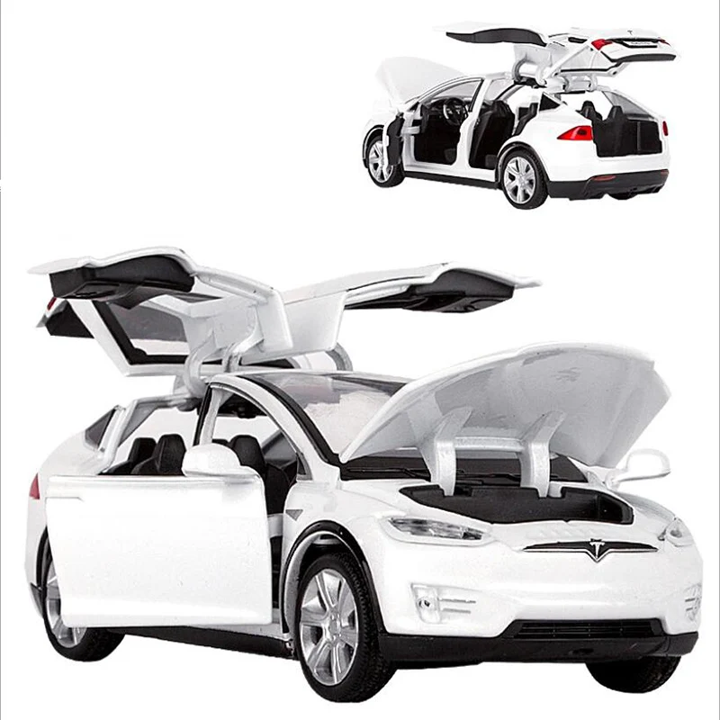 Children's car toy car 1/32 simulation Tesla alloy car model sound and light door toy children's gift SUV model car
Children's car toy car 1/32 simulation Tesla alloy car model sound and light door toy children's gift SUV model car