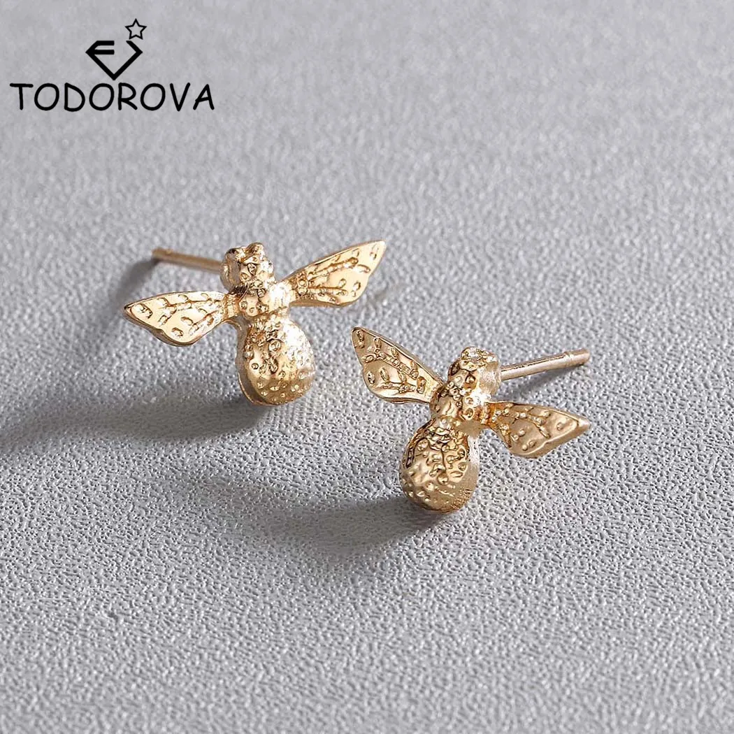 

Todorova Cute Tiny Bee Earrings Women Fashion Jewelry Stainless Steel Daily Lovely Honey Bee Stud Earrings Girl boucle d'oreille