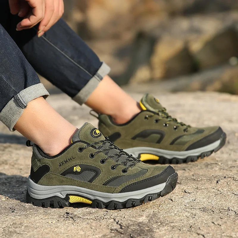 Men sneakers winter ankle boots men shoes 2022 solid breathable anti-slip casual shoes men boots trainers lace-up snow boots
Men sneakers winter ankle boots men shoes 2022 solid breathable anti-slip casual shoes men boots trainers lace-up snow boots