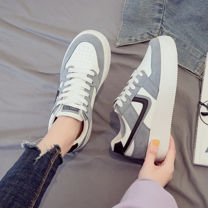 Women Sneakers Leather Shoes Spring Trend Casual Flats Sneakers Female New 2021 Fashion Comfort Cute Vulcanized Platform Shoes
Women Sneakers Leather Shoes Spring Trend Casual Flats Sneakers Female New 2021 Fashion Comfort Cute Vulcanized Platform Shoes
