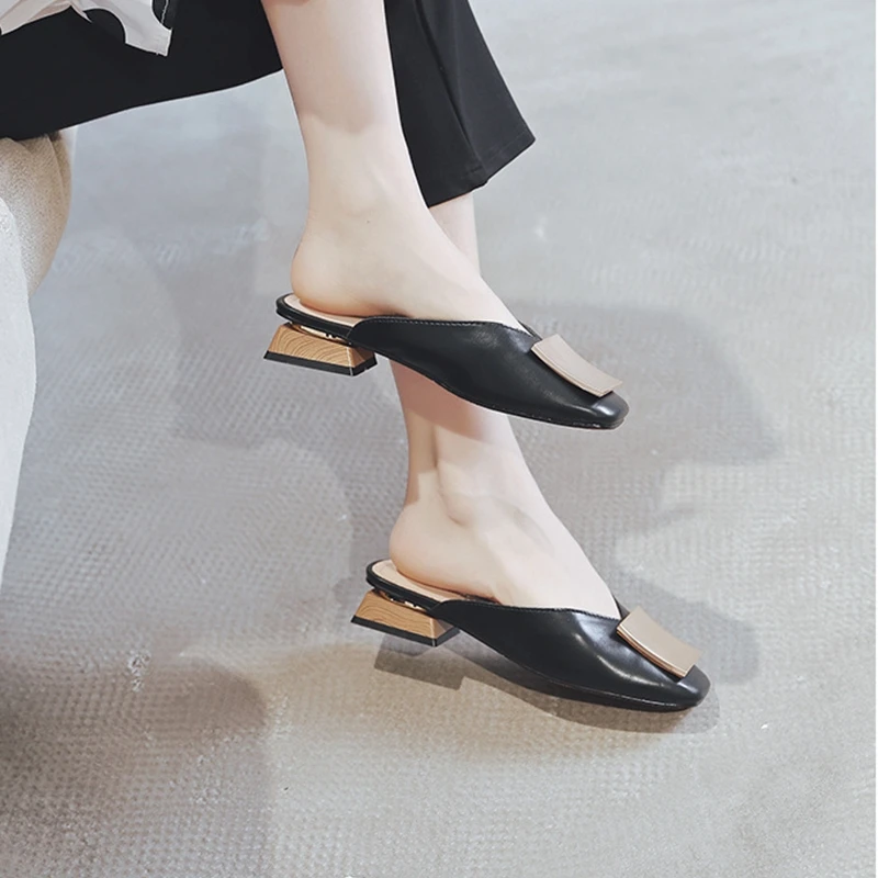 Designer Women Mules Pumps Trend Square Buckle Wooden Block Elegant Office Party Ladies Casual Shoes Summer Women Slippers ZZ156
Designer Women Mules Pumps Trend Square Buckle Wooden Block Elegant Office Party Ladies Casual Shoes Summer Women Slippers ZZ156