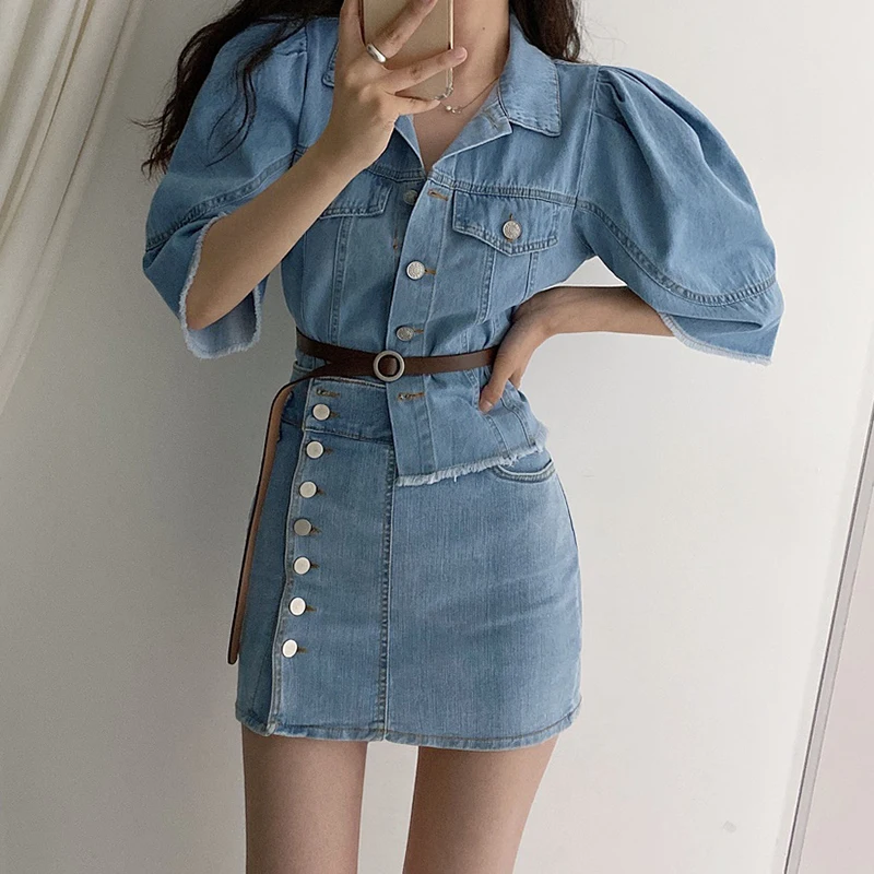 Single-Breasted Above Knee Denim Skirt Women Streetwear Casual Pocket High Waist Straight Jeans Skirt New Summer Sexy Skirts
Single-Breasted Above Knee Denim Skirt Women Streetwear Casual Pocket High Waist Straight Jeans Skirt New Summer Sexy Skirts