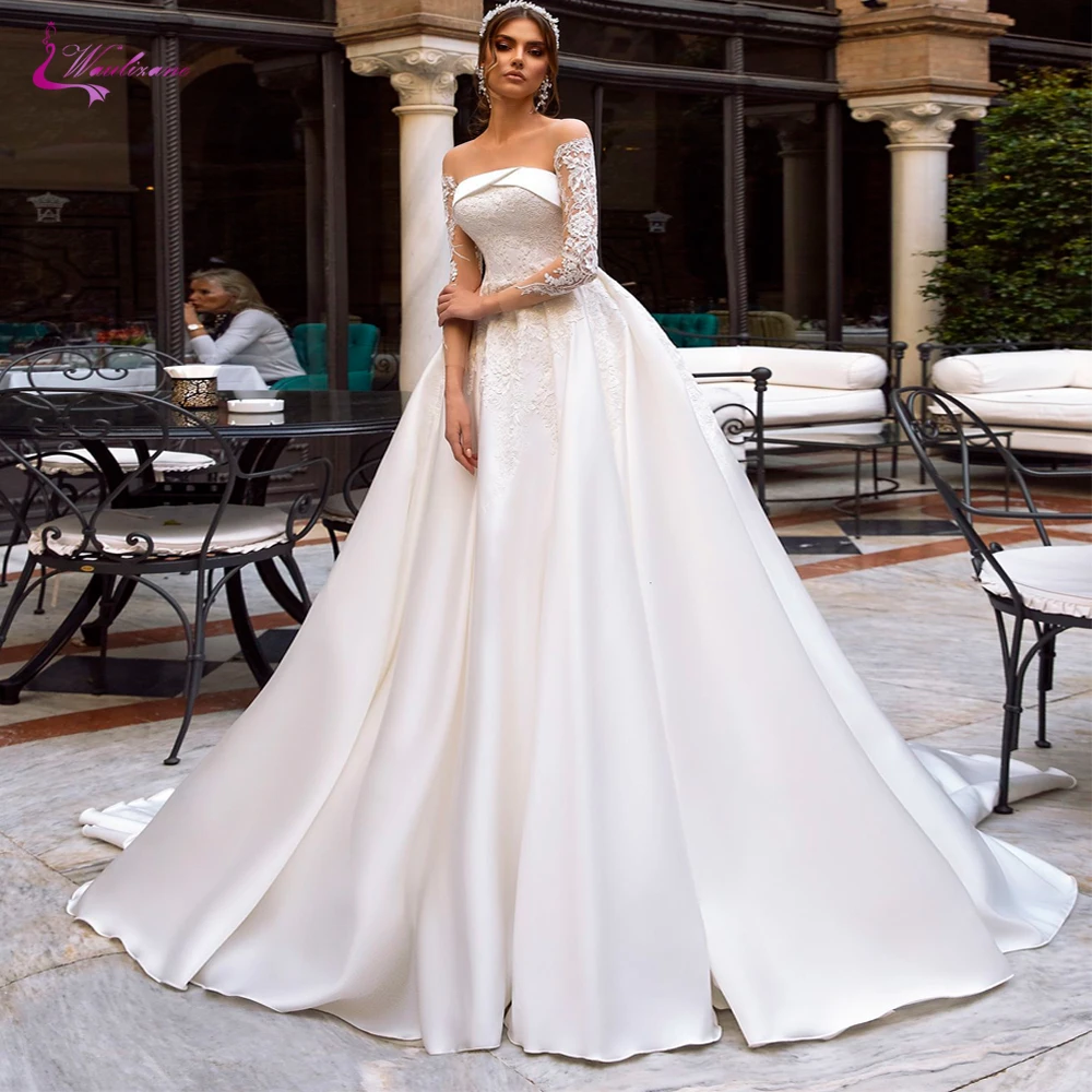 Waulizane Top Skin Tulle Of A Line Wedding Dress With Boat Neckline Of Long Sleeve Bridal Dress
Waulizane Top Skin Tulle Of A Line Wedding Dress With Boat Neckline Of Long Sleeve Bridal Dress