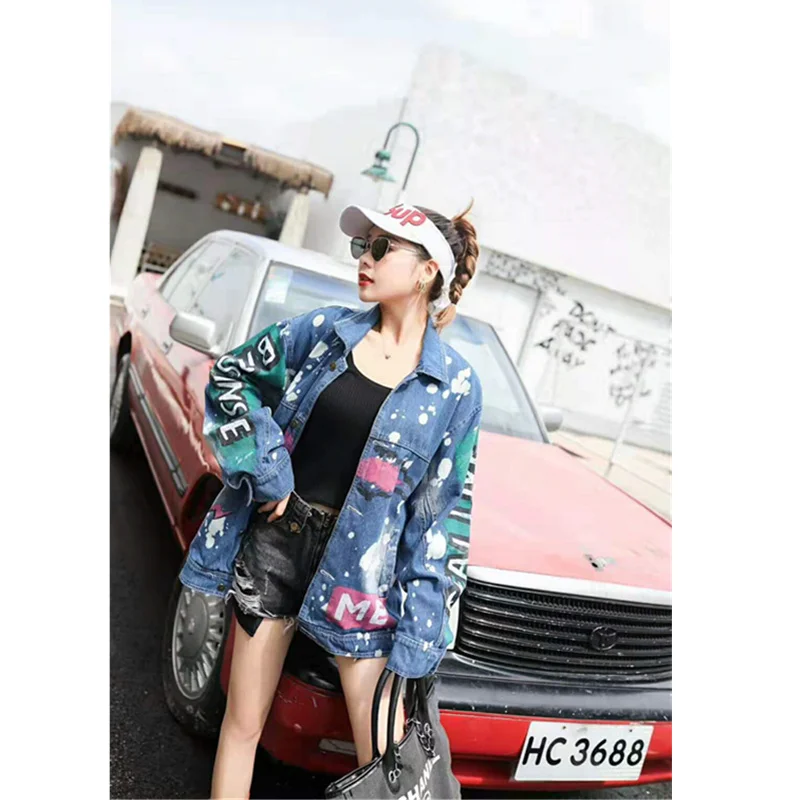 Women 2021 Autumn Spring and Punk Wind Denim Jacket Taro Stick Sequins Wash Water cowboy Jacket jeans coat
Women 2021 Autumn Spring and Punk Wind Denim Jacket Taro Stick Sequins Wash Water cowboy Jacket jeans coat