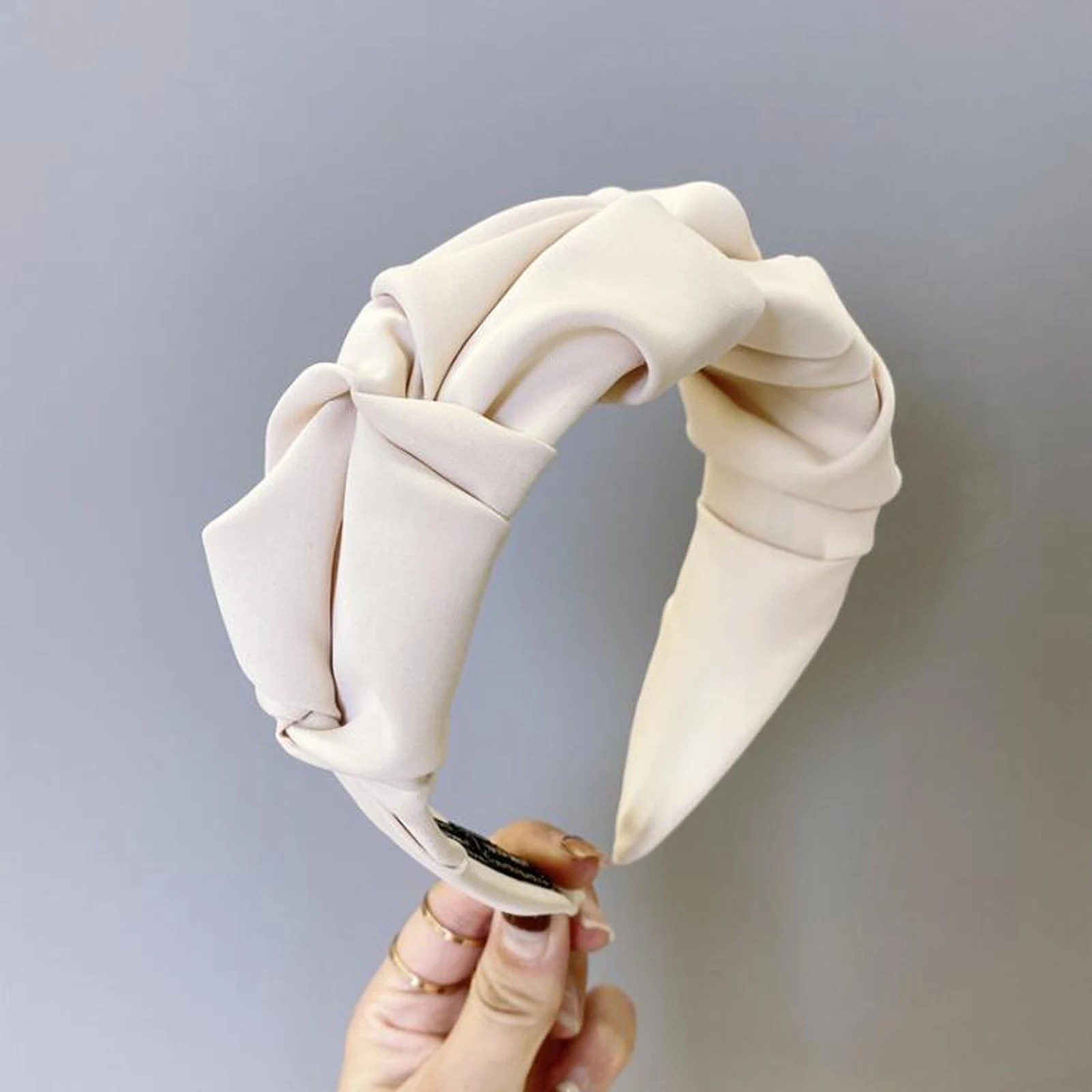 New Fashion Women Hair Accessories Wide Side Flower Hairband Casual Soft Hair Hoop Top Quality Headband Wholesale
New Fashion Women Hair Accessories Wide Side Flower Hairband Casual Soft Hair Hoop Top Quality Headband Wholesale