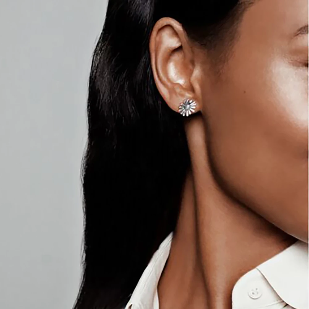 Smuxin 925 Sterling Silver Earrings Pave Flower Statement Stud Earrings Cubic Zirconia Statement Stud Earrings Women Earrings
Smuxin 925 Sterling Silver Earrings Pave Flower Statement Stud Earrings Cubic Zirconia Statement Stud Earrings Women Earrings