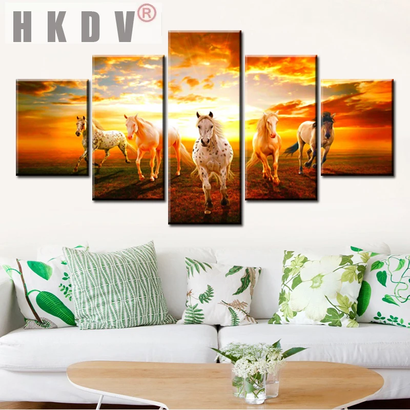 HKDV 5 Panels Canvas Paintings Wall Art Living Room Decor Running Steed Pictures Modular HD Prints Clouds Animal Horses Poster
HKDV 5 Panels Canvas Paintings Wall Art Living Room Decor Running Steed Pictures Modular HD Prints Clouds Animal Horses Poster