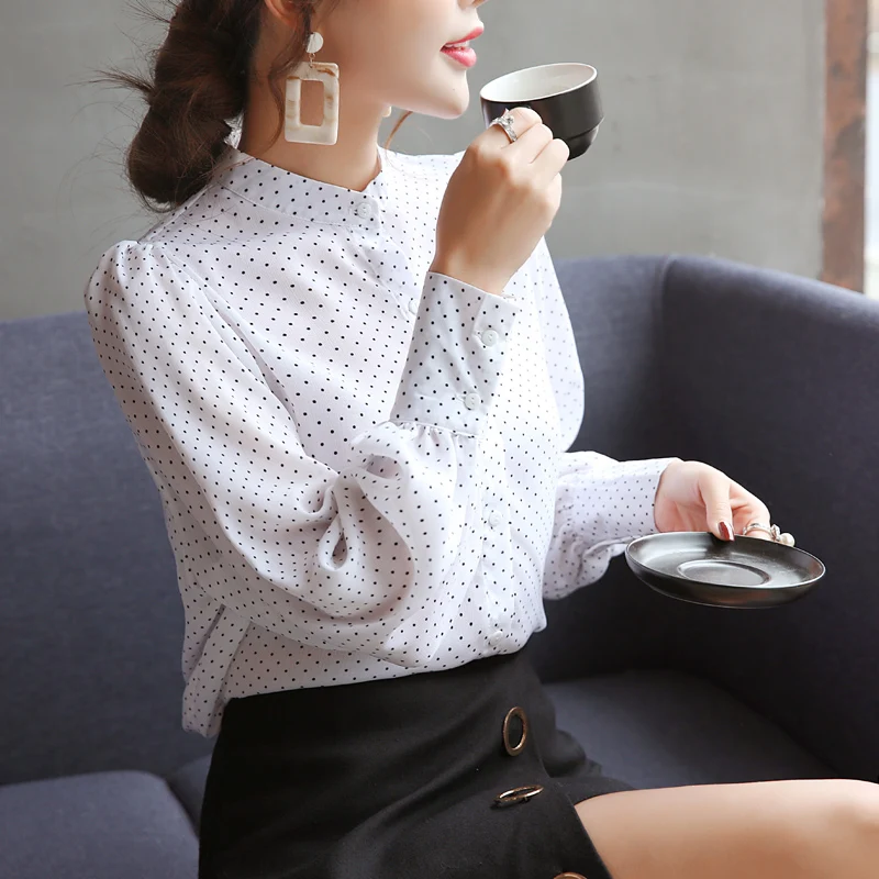 Autumn Long Sleeve White Blouse Women O-neck Polka Dot Chiffon Shirts Women 2021 Cardigan Slim Ladies Blouses Top Mujer D469 30
Autumn Long Sleeve White Blouse Women O-neck Polka Dot Chiffon Shirts Women 2021 Cardigan Slim Ladies Blouses Top Mujer D469 30