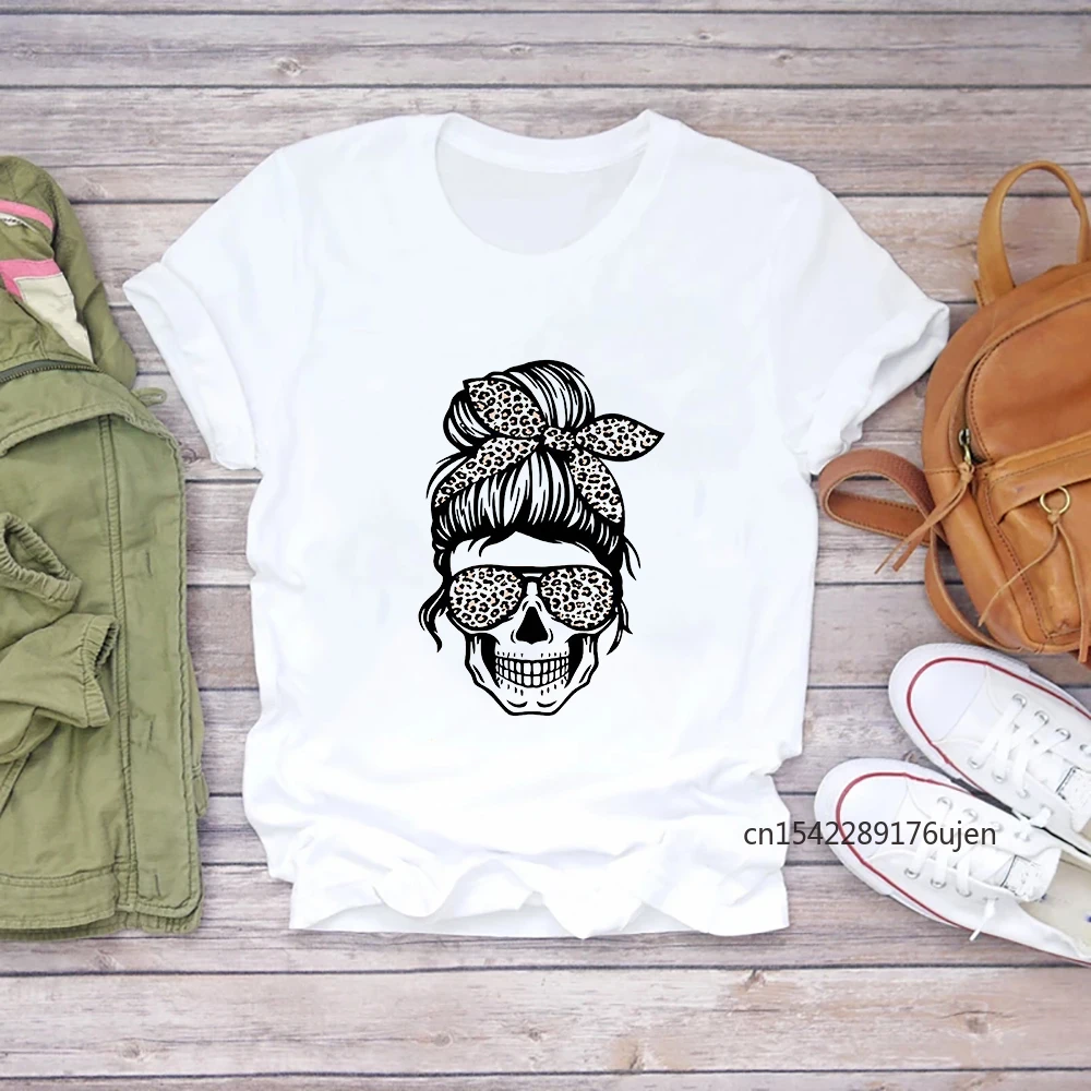 Super Mom Women T-shirt Top Aesthetic Want Spice Girls Summer Vintage Mom and Daughter Life Egirl Female Messy Bun with Glasses
Super Mom Women T-shirt Top Aesthetic Want Spice Girls Summer Vintage Mom and Daughter Life Egirl Female Messy Bun with Glasses