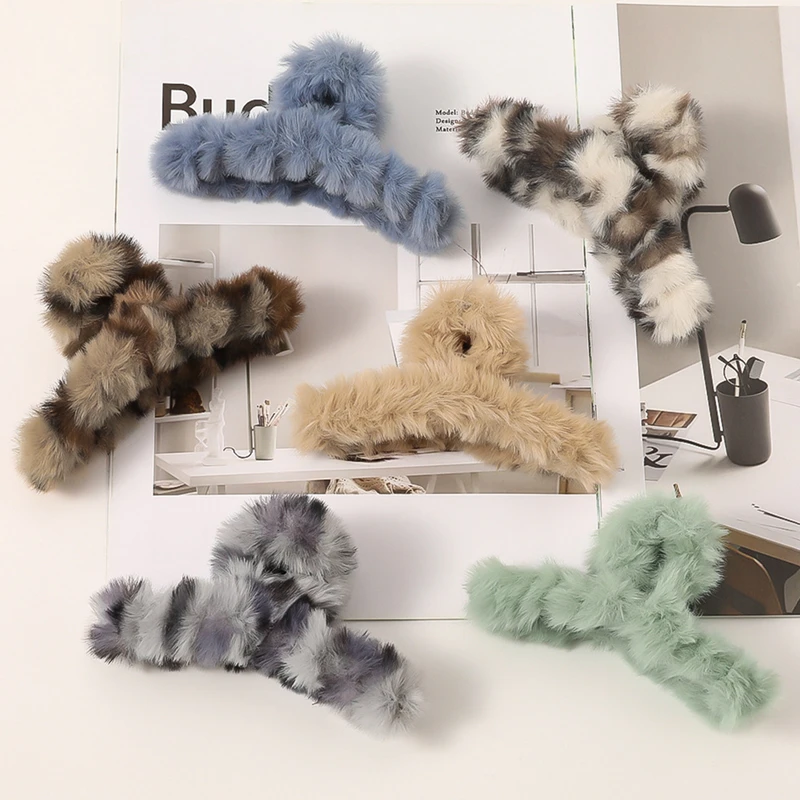 Warm Wool Hair Claw Super Big Grip Hair Crab Clip Horsetail Clip Sweet Hairpin Autumn Winter Hair Accessories For Women
Warm Wool Hair Claw Super Big Grip Hair Crab Clip Horsetail Clip Sweet Hairpin Autumn Winter Hair Accessories For Women