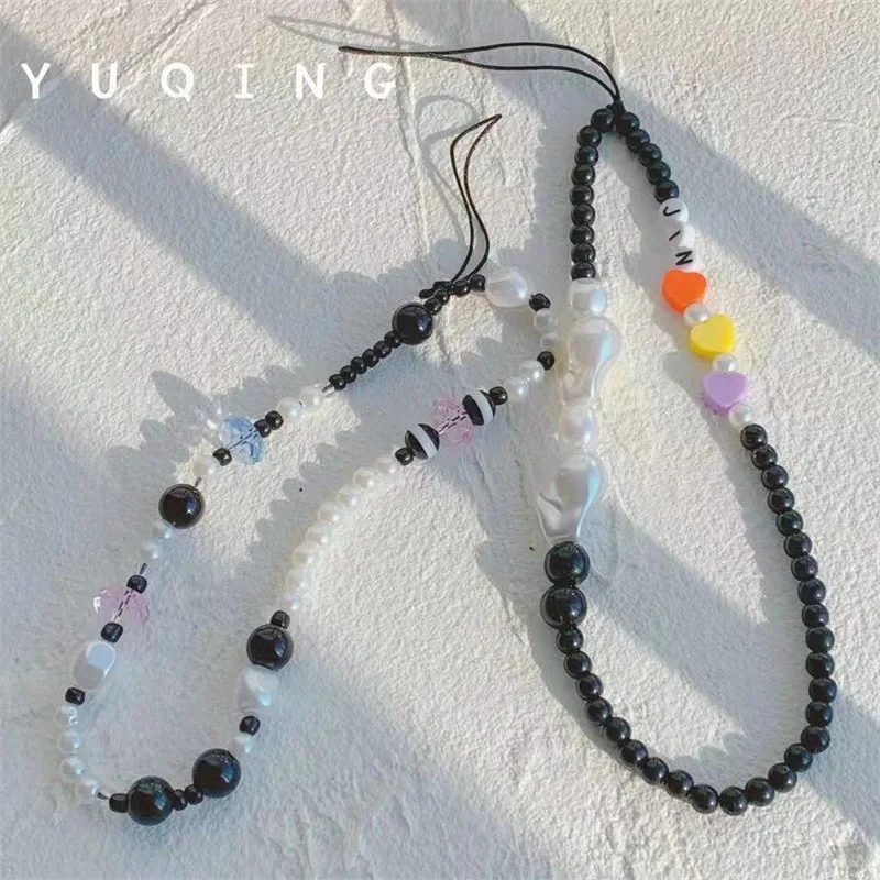 2021 Chic Handmade Pearl Beads Phone Chain Holder Fashion Women Casual Phone Chain Holder Jewelry
2021 Chic Handmade Pearl Beads Phone Chain Holder Fashion Women Casual Phone Chain Holder Jewelry