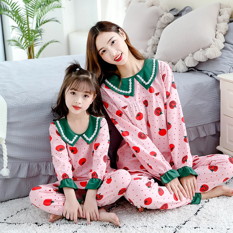 Sweet Tomatoes Mother daughter pure cotton pajamas sets family matching clothes women girls kids Fresh child sleepwear Q2T1979
Sweet Tomatoes Mother daughter pure cotton pajamas sets family matching clothes women girls kids Fresh child sleepwear Q2T1979