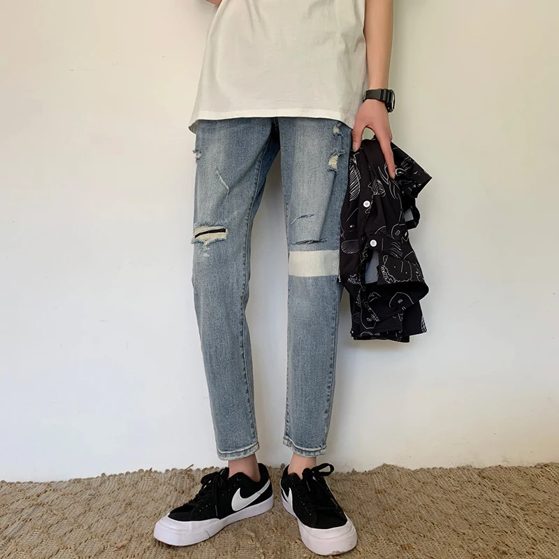 2020 Men's Slim Stretch Jeans Korean Style Trendy Holes Feet Denim Trousers Trendy Men's Nine Pants
2020 Men's Slim Stretch Jeans Korean Style Trendy Holes Feet Denim Trousers Trendy Men's Nine Pants