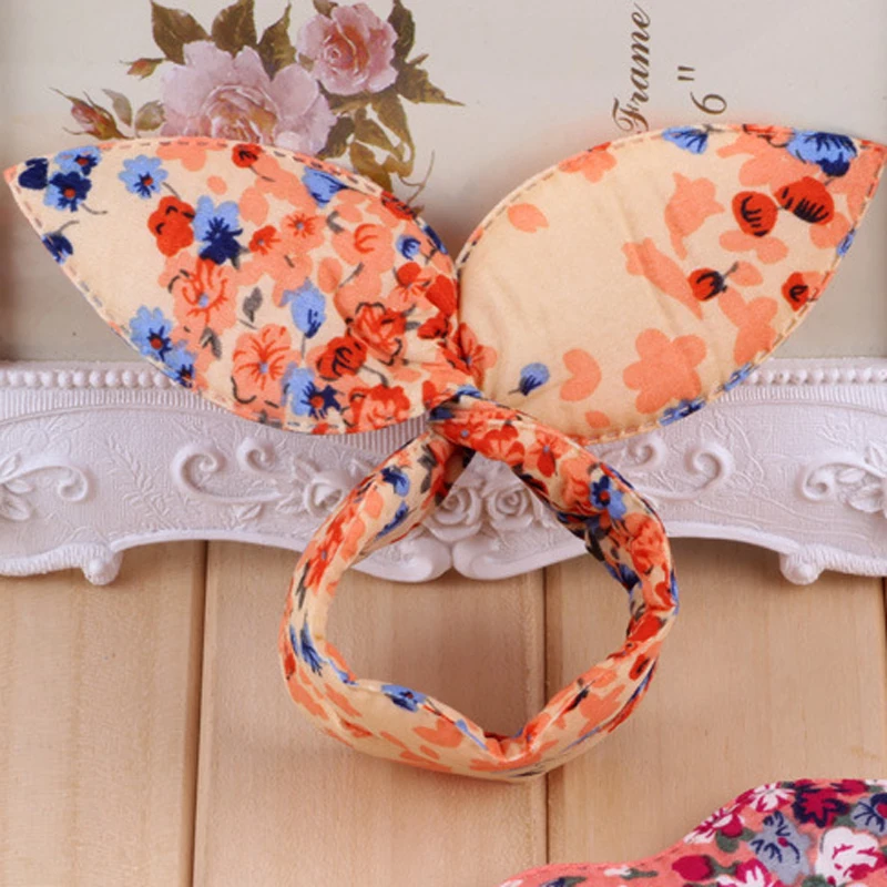 Women Hairpin Bun Hairstyle Donut Hair Stick Sponge Twist Fashion Hair Scrunchies Curler Weaving Tools DIY Hair Accessories 
Women Hairpin Bun Hairstyle Donut Hair Stick Sponge Twist Fashion Hair Scrunchies Curler Weaving Tools DIY Hair Accessories