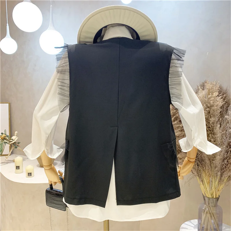 New Women's Clothing Summer 2021 Fashion Lapel Shirt Suit Splicing Mesh Design Sense Two-piece Suit Vest
New Women's Clothing Summer 2021 Fashion Lapel Shirt Suit Splicing Mesh Design Sense Two-piece Suit Vest