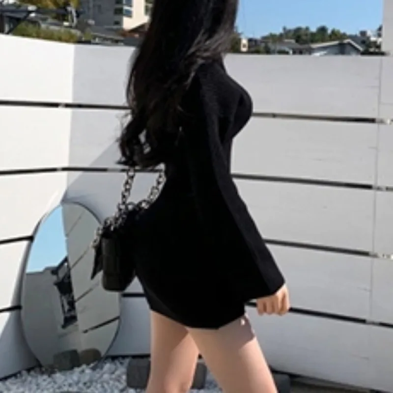 V-neck Apricot Knit Dress Woman Autumn Winter Korean Sexy Mini Sweater Robe Female 2021 Black Casual Long Sleeve Vestidos Mujer
V-neck Apricot Knit Dress Woman Autumn Winter Korean Sexy Mini Sweater Robe Female 2021 Black Casual Long Sleeve Vestidos Mujer