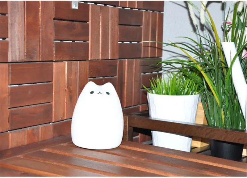Touch Sensor Colorful Cat LED Night Light Remote Control RGB Silicone USB Rechargeable Bedroom Bedside Lamp for Children Baby
Touch Sensor Colorful Cat LED Night Light Remote Control RGB Silicone USB Rechargeable Bedroom Bedside Lamp for Children Baby