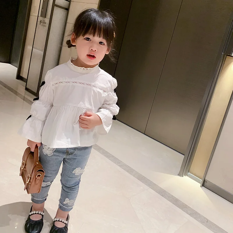 Children's Puff Sleeve Shirts Cotton Princess White Blouse Kid Girls Tops Shirts with Bows Children Lace Blouses Fashion Clothes
Children's Puff Sleeve Shirts Cotton Princess White Blouse Kid Girls Tops Shirts with Bows Children Lace Blouses Fashion Clothes