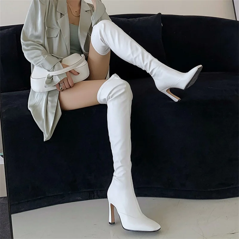 Over Knee Boots 2021 Spring And Autumn New Special-Shaped Heels White Fashion Women's Boots Elastic Boots European And American
Over Knee Boots 2021 Spring And Autumn New Special-Shaped Heels White Fashion Women's Boots Elastic Boots European And American