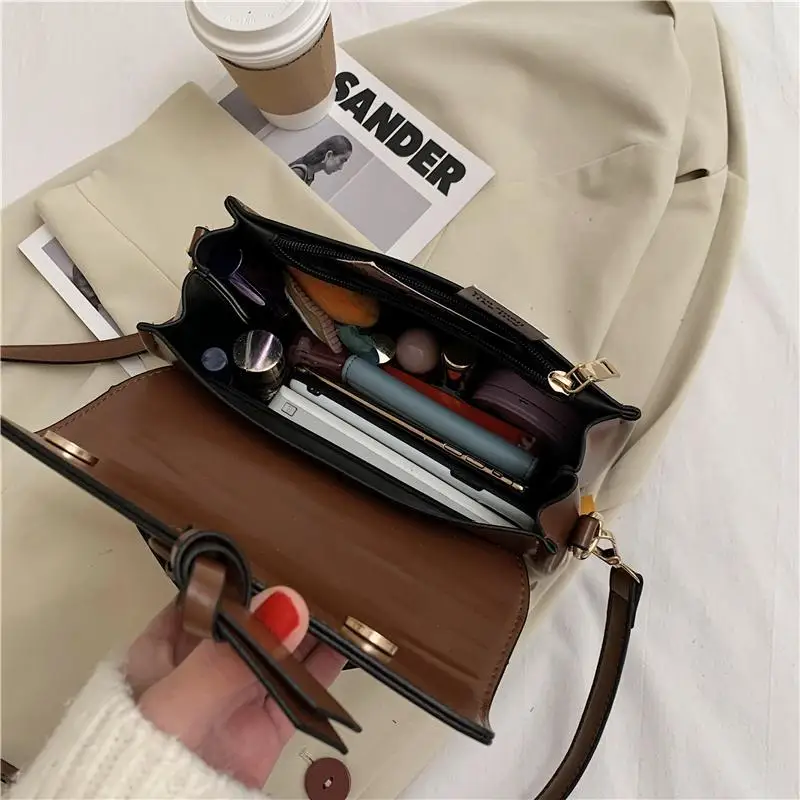 Women's PU Leather Solid Color Flap Square Shoulder Bag Quality Luxury Wild Style Crossbody Bags Ladies Trendy Designer Handbags
Women's PU Leather Solid Color Flap Square Shoulder Bag Quality Luxury Wild Style Crossbody Bags Ladies Trendy Designer Handbags