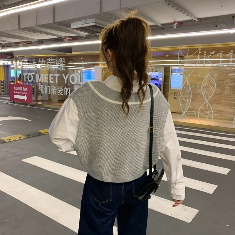 Sweater Vest Women Panelled Loose Designer Ins Chic Jumpers Womens Korean Style Ulzzang Fashion Casual Trendy All-match Harajuku
Sweater Vest Women Panelled Loose Designer Ins Chic Jumpers Womens Korean Style Ulzzang Fashion Casual Trendy All-match Harajuku
