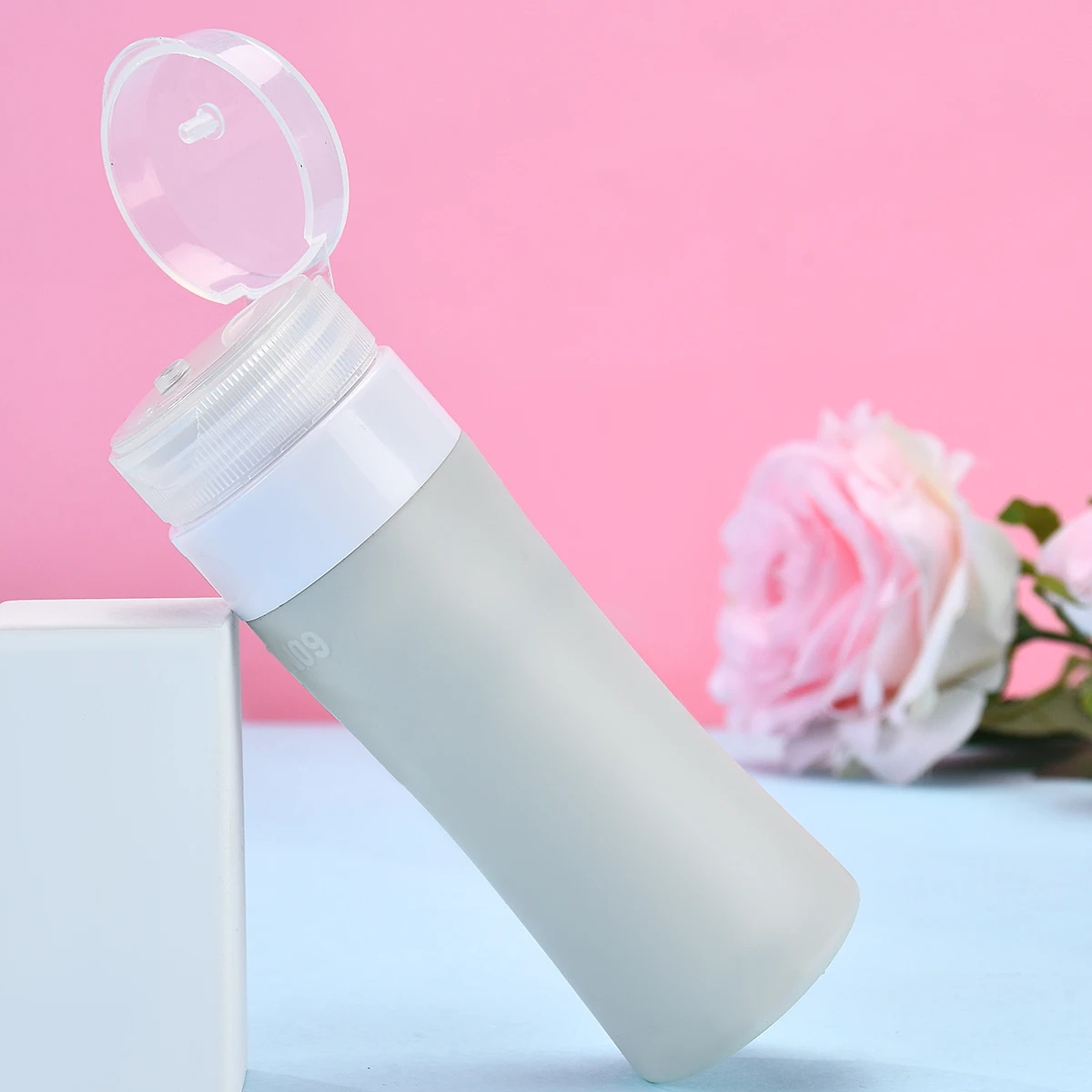 60ml Silicone Refillable Bottle Travel Business Fitness Portable Storage Bottle Silicone Lotion Shampoo Storage Bottle
60ml Silicone Refillable Bottle Travel Business Fitness Portable Storage Bottle Silicone Lotion Shampoo Storage Bottle